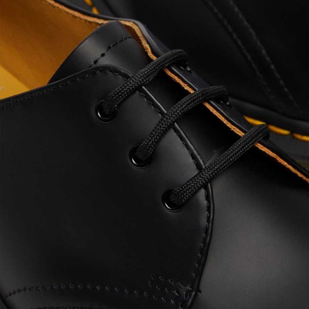 DR. MARTENS 1461 UNISEX SMOOTH LEATHER OXFORD SHOES - Picture 7 of 14